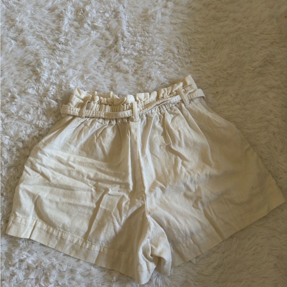 Sofia Vergara Cream High Waist Paperbag Shorts XS Chic Summer Linen Look - Picture 2 of 3